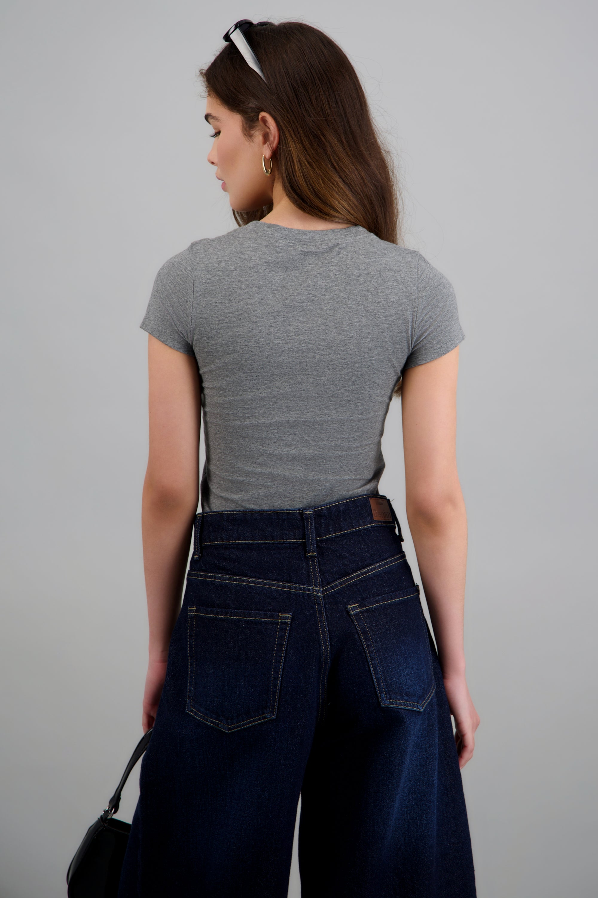 HEATHER GRAY