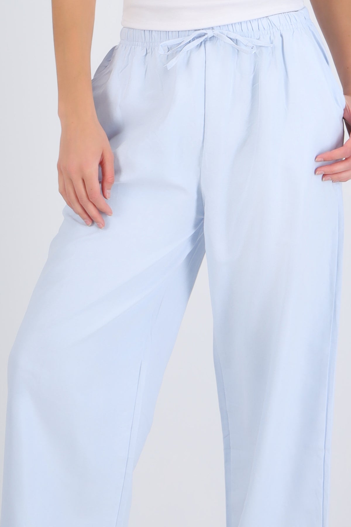 Basic Pants with Pockets