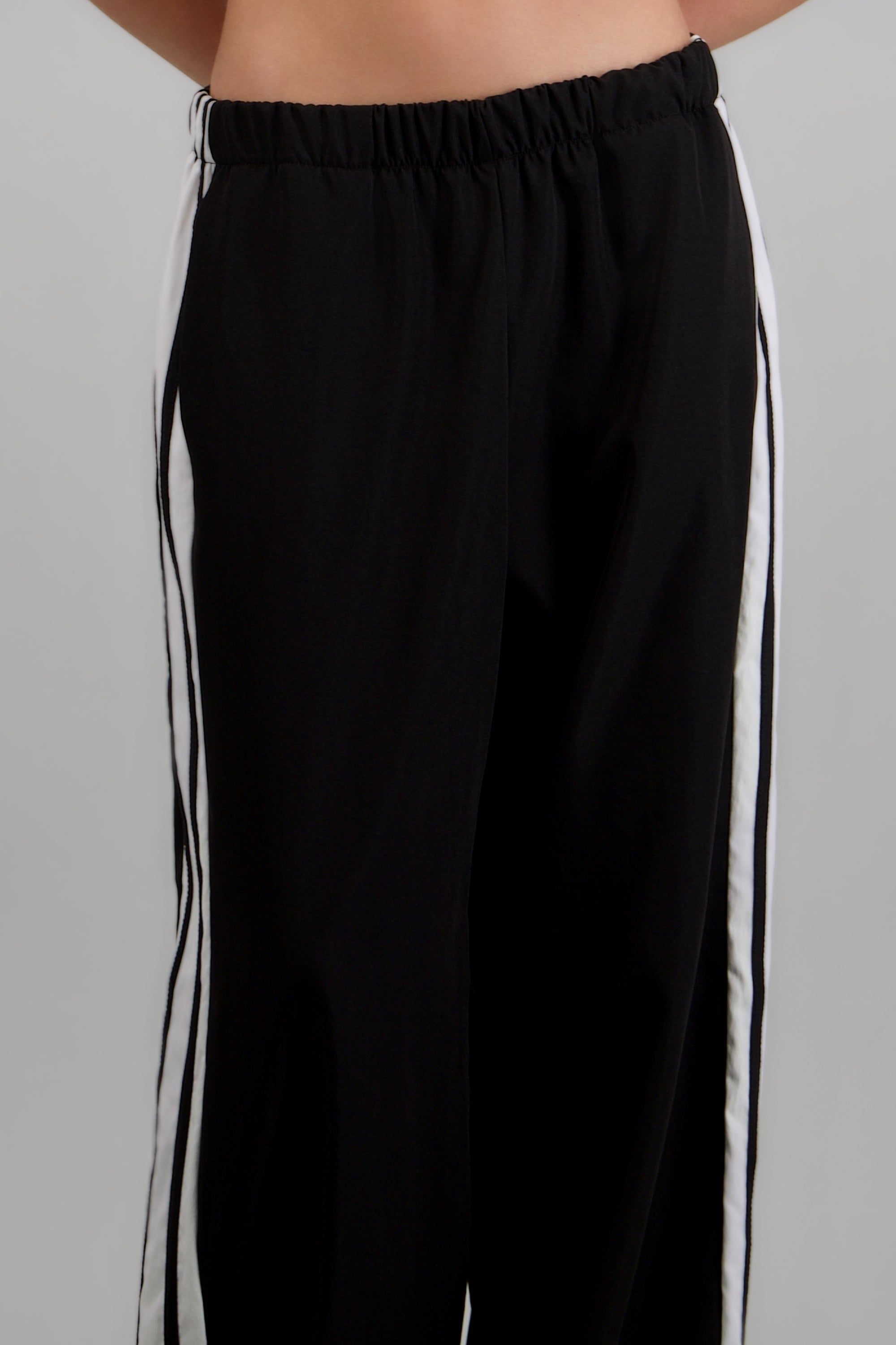 BLACK COMBO