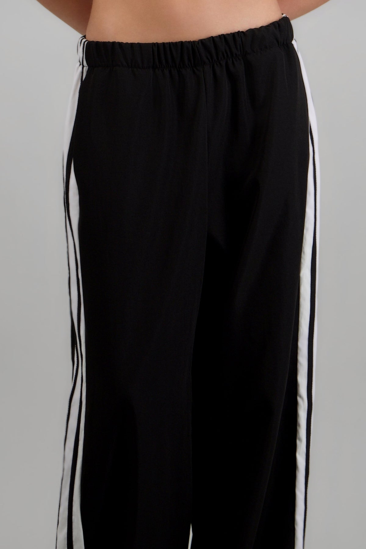 BLACK COMBO