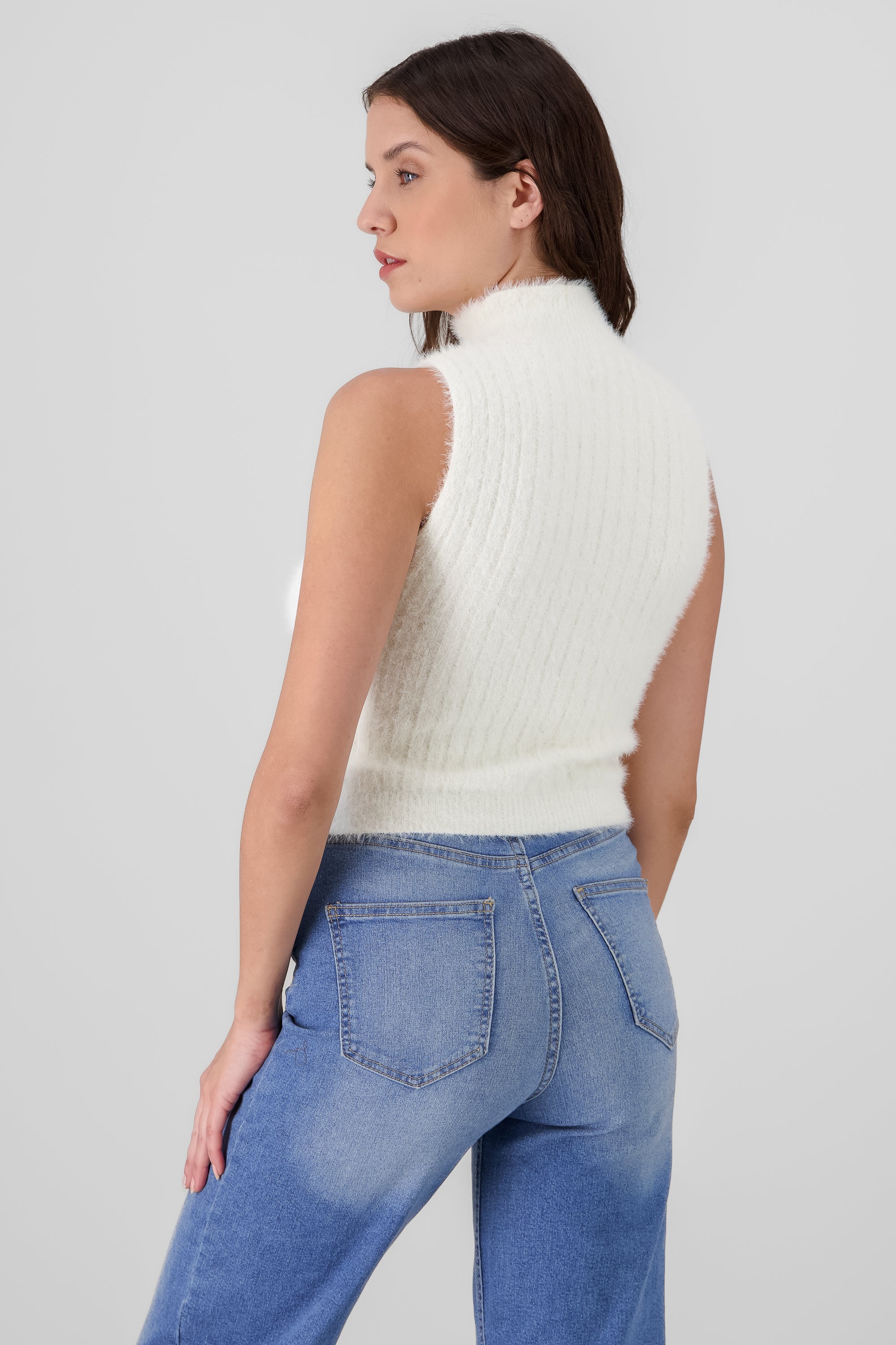 Fuzzy High Neck Top WHITE